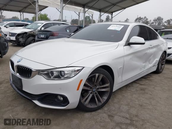 ✅ 2016 BMW 4 Series 428i • VIN: WBA3N7C54GK226326 • Лот: 42138355. Опубликован ранее на IAAI с пробегом 80 137 миль. Бесплатный доступ к архиву аукционных продаж из США и подробный отчёт об истории автомобиля на DreamBid. Изображение 17.
