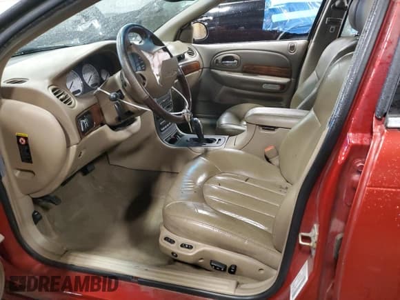✅ 2001 Chrysler 300M M • VIN: 2C3AE66GX1H591470 • Lot: 69117425. Wystawiony na Copart z przebiegiem Nie podano. Bezpłatny archiwum sprzedaży aukcyjnych z USA i szczegółowy raport historii pojazdu na DreamBid. Zdjęcie 7.