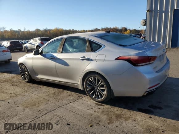 ✅ 2015 Hyundai Genesis 3.8L • VIN: KMHGN4JE2FU075121 • Лот: 89475755. Опубликован ранее на Copart с пробегом 172 152 миль. Бесплатный доступ к архиву аукционных продаж из США и подробный отчёт об истории автомобиля на DreamBid. Изображение 2.