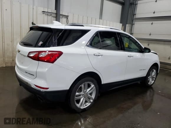 ✅ 2019 Chevrolet Equinox Premier • VIN: 3GNAXYEX6KS605969 • Лот: 80337315. Опубликован ранее на Copart с пробегом 130 555 миль. Бесплатный доступ к архиву аукционных продаж из США и подробный отчёт об истории автомобиля на DreamBid. Изображение 3.