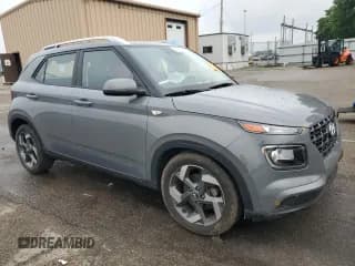 ✅ 2022 Hyundai Venue SEL • VIN: KMHRC8A36NU135985 • Lot: 58169645. Listed on Copart with 28,547 mi. Free auction sales archive from the USA and detailed vehicle history report at DreamBid. Image 4.