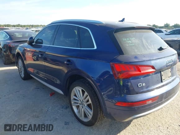 ✅ 2018 Audi Q5 Premium Plus • VIN: WA1BNAFY2J2005553 • Lot: 43408214. Listed on IAAI with 115,482 mi. Free auction sales archive from the USA and detailed vehicle history report at DreamBid. Image 3.
