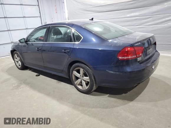 ✅ 2012 Volkswagen Passat SE • VIN: 1VWBP7A39CC038395 • Лот: 67846025. Опубликован ранее на Copart с пробегом 117 216 миль. Бесплатный доступ к архиву аукционных продаж из США и подробный отчёт об истории автомобиля на DreamBid. Изображение 2.