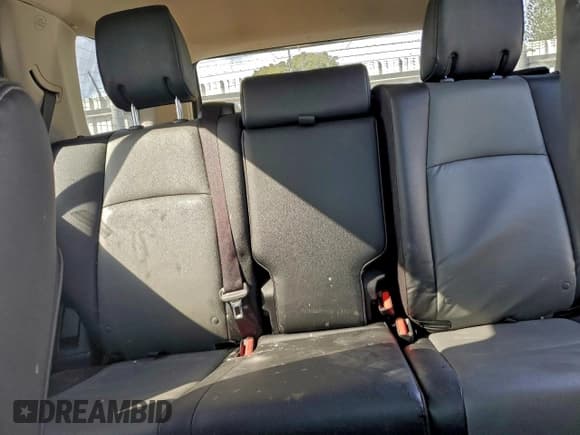 ✅ 2023 Toyota 4Runner SR5 Premium • VIN: JTENU5JR9P6133301 • Lot: 96262115. Wystawiony na Copart z przebiegiem 14 776 mil. Bezpłatny archiwum sprzedaży aukcyjnych z USA i szczegółowy raport historii pojazdu na DreamBid. Zdjęcie 10.