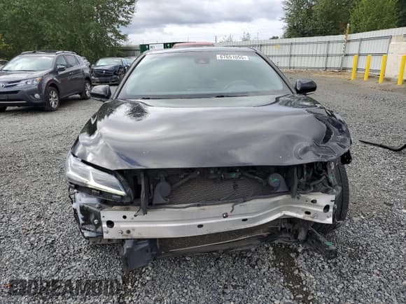 ✅ 2019 Toyota Avalon XLE • VIN: 4T1BZ1FB2KU023476 • Lot: 67651055. Listed on Copart with 90,857 mi. Free auction sales archive from the USA and detailed vehicle history report at DreamBid. Image 5.