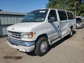 ✅ 2002 Ford Econoline Passenger XL • VIN: 1FBSS31S82HB42836 • Lot: 75258654. Listed on Copart with 87,699 mi. Free auction sales archive from the USA and detailed vehicle history report at DreamBid. Image 1.