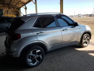 ✅ 2023 Hyundai Venue Limited • VIN: KMHRC8A34PU249051 • Lot: 70411964. Listed on Copart with 10,952 mi. Free auction sales archive from the USA and detailed vehicle history report at DreamBid. Image 3.