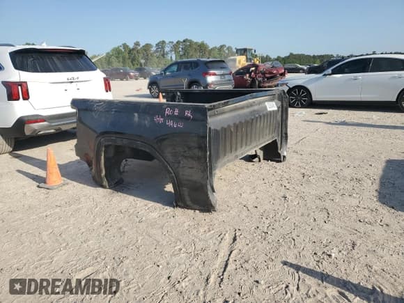 ✅ 2019 GMC Sierra 1500 • VIN: TRUCKBEDNLY123 • Лот: 52563465. Опубликован ранее на Copart с пробегом Не указан. Бесплатный доступ к архиву аукционных продаж из США и подробный отчёт об истории автомобиля на DreamBid. Изображение 4.