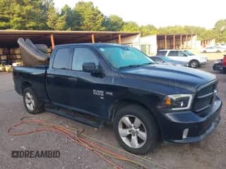 2013 Ram 1500 Express с VIN 1C6RR6FTXDS673929, выставлен на аукционе IAAI как лот 42645208 с пробегом 160 784 миль миль и . История ставок и продаж доступна на DreamBid. Изображение 1.