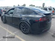 ✅ 2022 Tesla Model X • VIN: 7SAXCDE58NF358816 • Лот: 42254103. Опубликован ранее на IAAI с пробегом 16 556 миль. Бесплатный доступ к архиву аукционных продаж из США и подробный отчёт об истории автомобиля на DreamBid. Изображение 3.