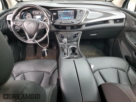 ✅ 2017 Buick Envision Essence • VIN: LRBFXBSA6HD233990 • Lot: 87092125. Wystawiony na Copart z przebiegiem 121 611 mil. Bezpłatny archiwum sprzedaży aukcyjnych z USA i szczegółowy raport historii pojazdu na DreamBid. Zdjęcie 8.