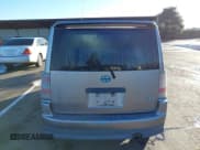 ✅ 2006 Scion xB • VIN: JTLKT324464039570 • Лот: 41506716. Опубликован ранее на IAAI с пробегом 176 220 миль. Бесплатный доступ к архиву аукционных продаж из США и подробный отчёт об истории автомобиля на DreamBid. Изображение 16.