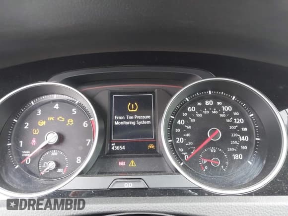 ✅ 2021 Volkswagen Golf GTI S • VIN: 3VW5T7AU1MM007742 • Lot: 41952782. Listed on IAAI with 43,654 mi. Free auction sales archive from the USA and detailed vehicle history report at DreamBid. Image 7.