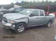 2024 Ram 1500 SLT z VIN 1C6RR6GG2RS135931, wystawiony jako IAAI lot #42509523 z przebiegiem 27 074 mil mil oraz . Historia ofert i sprzedaży dostępna na DreamBid. Obrazek 6.