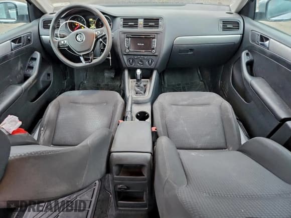 ✅ 2015 Volkswagen Jetta S • VIN: 3VW2K7AJ8FM426427 • Лот: 94433195. Опубликован ранее на Copart с пробегом 106 251 миль. Бесплатный доступ к архиву аукционных продаж из США и подробный отчёт об истории автомобиля на DreamBid. Изображение 8.