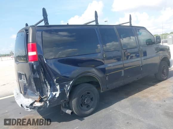 2007 Chevrolet City Express Cargo с VIN 1GAGG25U271167295, выставлен на аукционе IAAI как лот 42448018 с пробегом 216 373 миль миль и . История ставок и продаж доступна на DreamBid. Изображение 4.