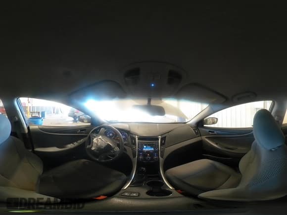 ✅ 2014 Hyundai Sonata GLS • VIN: 5NPEB4AC8EH841929 • Lot: 76492404. Listed on Copart with 149,439 mi. Free auction sales archive from the USA and detailed vehicle history report at DreamBid. Image 15.