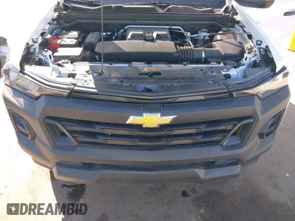 ✅ 2025 Chevrolet Colorado 2WD Work Truck • VIN: 1GCPSBEK1S1180715 • Лот: 43556828. Опубликован ранее на IAAI с пробегом 9 387 миль. Бесплатный доступ к архиву аукционных продаж из США и подробный отчёт об истории автомобиля на DreamBid. Изображение 10.