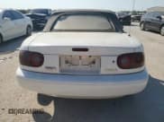 ✅ 1994 Mazda MX-5 Miata • VIN: JM1NA3536R0512821 • Lot: 75309334. Wystawiony na Copart z przebiegiem 39 439 mil. Bezpłatny archiwum sprzedaży aukcyjnych z USA i szczegółowy raport historii pojazdu na DreamBid. Zdjęcie 6.