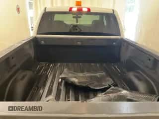 2019 Chevrolet Silverado 1500 Work Truck с VIN 2GCVKNECXK1203923, выставлен на аукционе IAAI как лот 43070615 с пробегом 98 566 миль миль и . История ставок и продаж доступна на DreamBid. Изображение 1.