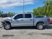 ✅ 2023 Ford F-150 XLT • VIN: 1FTEW1C54PKD33172 • Lot: 43565071. Wystawiony na IAAI z przebiegiem 50 185 mil. Bezpłatny archiwum sprzedaży aukcyjnych z USA i szczegółowy raport historii pojazdu na DreamBid. Zdjęcie 15.