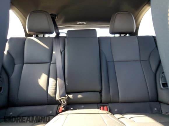 ✅ 2024 Subaru Outback Wilderness • VIN: 4S4BTGUD3R3237773 • Lot: 89659115. Listed on Copart with 18,029 mi. Free auction sales archive from the USA and detailed vehicle history report at DreamBid. Image 10.