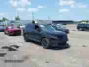 2022 Kia Sorento X-Line S z VIN 5XYRLDLC9NG149780, wystawiony jako IAAI lot #42567100 z przebiegiem 62 097 mil mil oraz . Historia ofert i sprzedaży dostępna na DreamBid. Obrazek 1.