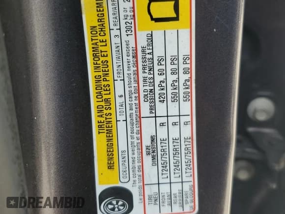 ✅ 2016 Chevrolet Silverado 2500HD LT • VIN: 1GC1KVEG8GF204585 • Lot: 69749705. Wystawiony na Copart z przebiegiem 194 911 mil. Bezpłatny archiwum sprzedaży aukcyjnych z USA i szczegółowy raport historii pojazdu na DreamBid. Zdjęcie 13.