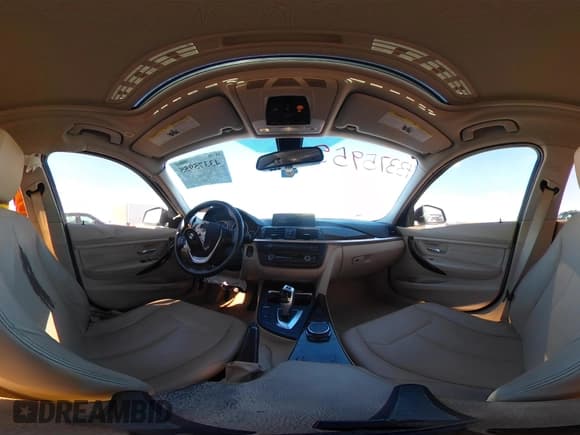 ✅ 2015 BMW 3 Series 328i • VIN: WBA3A5G5XFNS83525 • Лот: 43375955. Опубликован ранее на IAAI с пробегом 140 488 миль. Бесплатный доступ к архиву аукционных продаж из США и подробный отчёт об истории автомобиля на DreamBid. Изображение 21.