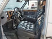 ✅ 1991 Chevrolet Sportvan • VIN: 1GBEG25K4M7126810 • Лот: 64371435. Опубликован ранее на Copart с пробегом 57 914 миль. Бесплатный доступ к архиву аукционных продаж из США и подробный отчёт об истории автомобиля на DreamBid. Изображение 7.