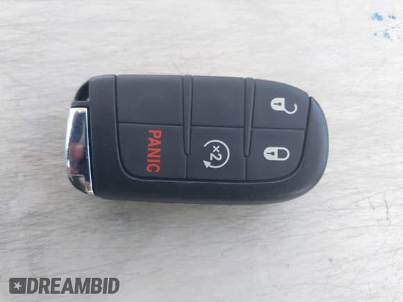 ✅ 2020 Jeep Compass Latitude • VIN: 3C4NJCBB8LT141375 • Lot: 42382374. Listed on IAAI with 63,799 mi. Free auction sales archive from the USA and detailed vehicle history report at DreamBid. Image 11.