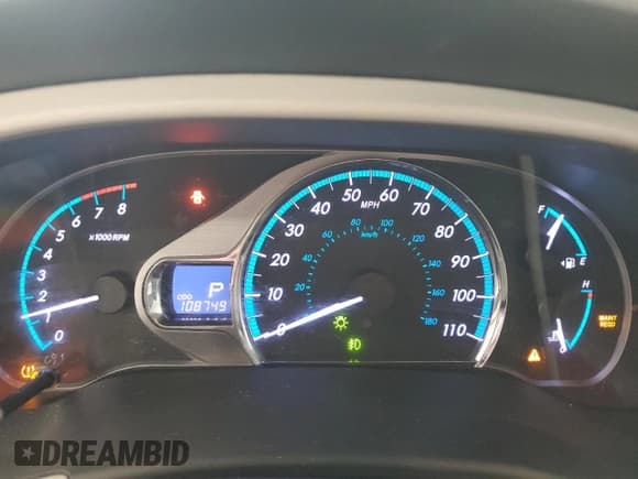 ✅ 2013 Toyota Sienna Limited • VIN: 5TDYK3DCXDS402646 • Lot: 85717545. Listed on Copart with 108,749 mi. Free auction sales archive from the USA and detailed vehicle history report at DreamBid. Image 9.