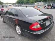 ✅ 2007 Mercedes-Benz E 550 • VIN: WDBUF72X67B033570 • Лот: 42886545. Опубликован ранее на IAAI с пробегом 156 189 миль. Бесплатный доступ к архиву аукционных продаж из США и подробный отчёт об истории автомобиля на DreamBid. Изображение 3.