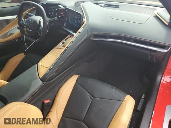 ✅ 2024 Chevrolet Corvette 2LT • VIN: 1G1YB2D45R5123419 • Лот: 65718305. Опубликован ранее на Copart с пробегом 10 262 миль. Бесплатный доступ к архиву аукционных продаж из США и подробный отчёт об истории автомобиля на DreamBid. Изображение 8.