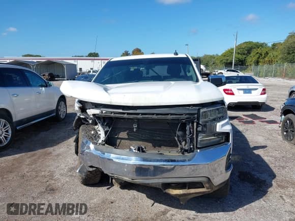 ✅ 2020 Chevrolet Silverado 1500 LT • VIN: 3GCUYDED6LG183420 • Lot: 43467874. Wystawiony na IAAI z przebiegiem 124 043 mil. Bezpłatny archiwum sprzedaży aukcyjnych z USA i szczegółowy raport historii pojazdu na DreamBid. Zdjęcie 12.