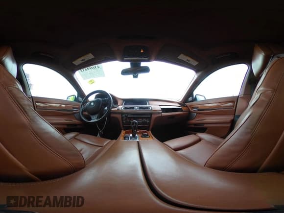 ✅ 2013 BMW 7 Series 750Li xDrive • VIN: WBAYF8C50DD140147 • Lot: 43699433. Listed on IAAI with 113,189 mi. Free auction sales archive from the USA and detailed vehicle history report at DreamBid. Image 19.