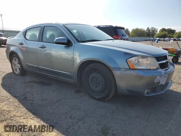 ✅ 2009 Dodge Avenger SXT • VIN: 1B3LC56B99N571420 • Lot: 70243864. Wystawiony na Copart z przebiegiem 119 814 mil. Bezpłatny archiwum sprzedaży aukcyjnych z USA i szczegółowy raport historii pojazdu na DreamBid. Zdjęcie 4.