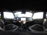 ✅ 2022 Ford Bronco • VIN: 1FMEE5DP8NLB67834 • Lot: 41772622. Wystawiony na IAAI z przebiegiem 58 667 mil. Bezpłatny archiwum sprzedaży aukcyjnych z USA i szczegółowy raport historii pojazdu na DreamBid. Zdjęcie 19.