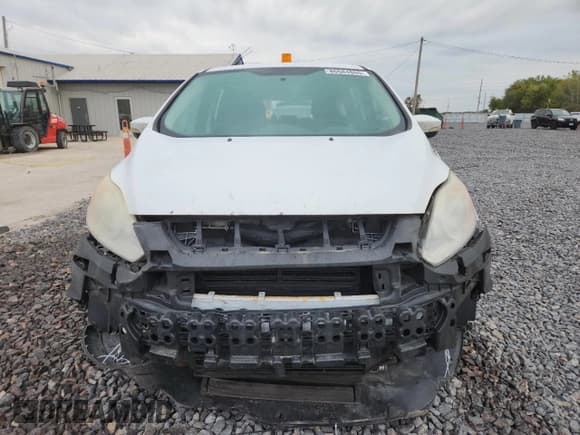 ✅ 2013 Ford C-Max SE • VIN: 1FADP5AU2DL556977 • Lot: 86684865. Listed on Copart with 215,445 mi. Free auction sales archive from the USA and detailed vehicle history report at DreamBid. Image 5.