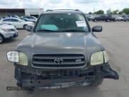 ✅ 2003 Toyota Sequoia SR5 • VIN: 5TDZT34A03S178950 • Lot: 42603901. Wystawiony na IAAI z przebiegiem 242 473 mil. Bezpłatny archiwum sprzedaży aukcyjnych z USA i szczegółowy raport historii pojazdu na DreamBid. Zdjęcie 13.