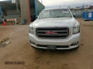 ✅ 2015 GMC Yukon XL SLT • VIN: 1GKS2HKC8FR600010 • Lot: 85296645. Wystawiony na Copart z przebiegiem 148 325 mil. Bezpłatny archiwum sprzedaży aukcyjnych z USA i szczegółowy raport historii pojazdu na DreamBid. Zdjęcie 15.