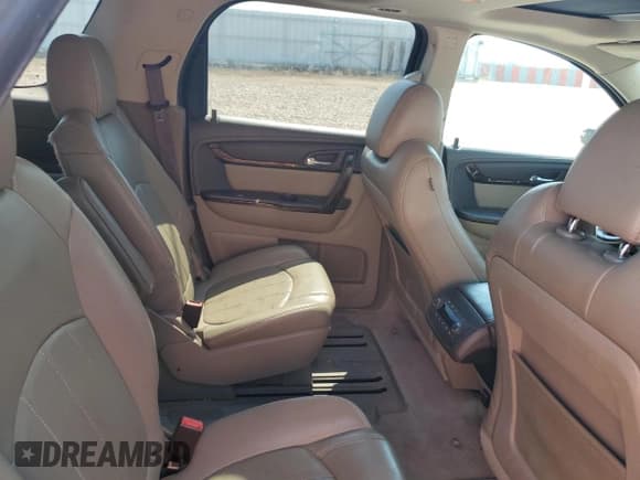 ✅ 2016 GMC Acadia Denali • VIN: 1GKKVTKD4GJ180118 • Lot: 69609375. Listed on Copart with 112,076 mi. Free auction sales archive from the USA and detailed vehicle history report at DreamBid. Image 11.