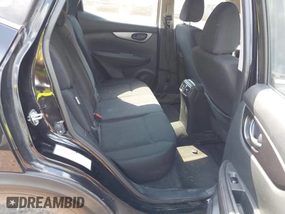 ✅ 2021 Nissan Rogue S • VIN: JN1BJ1AV2MW561893 • Lot: 43169562. Listed on IAAI with 68,508 mi. Free auction sales archive from the USA and detailed vehicle history report at DreamBid. Image 8.