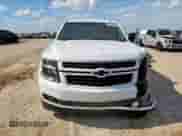 2019 Chevrolet Tahoe Premier z VIN 1GNSKCKJ6KR109319, wystawiony jako Copart lot #60488715 z przebiegiem 96 580 mil mil oraz Szkoda całkowita • Salvage title. Historia ofert i sprzedaży dostępna na DreamBid. Obrazek 5.