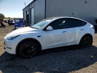 ✅ 2022 Tesla Model Y Long Range • VIN: 7SAYGDEE8NA016465 • Lot: 71863765. Listed on Copart with 42,197 mi. Free auction sales archive from the USA and detailed vehicle history report at DreamBid. Image 1.