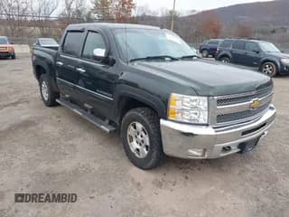 ✅ 2013 Chevrolet Silverado 1500 LT • VIN: 3GCPKSE71DG206438 • Lot: 43683904. Wystawiony na IAAI z przebiegiem 231 468 mil. Bezpłatny archiwum sprzedaży aukcyjnych z USA i szczegółowy raport historii pojazdu na DreamBid. Zdjęcie 1.