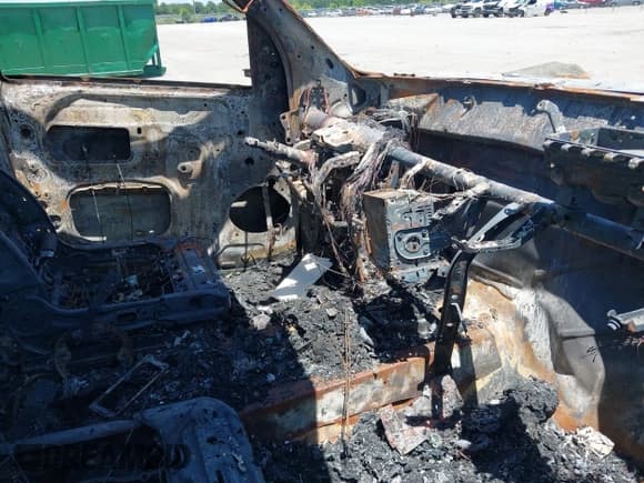 ✅ 2008 Toyota Tundra • VIN: 5TFRT54168X017841 • Лот: 42799913. Опубликован ранее на IAAI с пробегом Не указан. Бесплатный доступ к архиву аукционных продаж из США и подробный отчёт об истории автомобиля на DreamBid. Изображение 5.