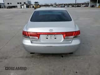 2008 Hyundai Azera Limited z VIN KMHFC46F08A318383, wystawiony jako Copart lot #48130475 z przebiegiem 168 293 mil mil oraz Szkoda całkowita • Salvage title. Historia ofert i sprzedaży dostępna na DreamBid. Obrazek 6.
