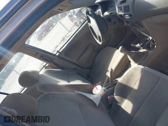 ✅ 2002 Toyota Corolla CE • VIN: 1NXBR12E92Z652538 • Лот: 43649900. Опубликован ранее на IAAI с пробегом 249 278 миль. Бесплатный доступ к архиву аукционных продаж из США и подробный отчёт об истории автомобиля на DreamBid. Изображение 5.