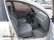 ✅ 2002 Kia Rio • VIN: KNADC123326189892 • Lot: 42155427. Wystawiony na IAAI z przebiegiem Nie podano. Bezpłatny archiwum sprzedaży aukcyjnych z USA i szczegółowy raport historii pojazdu na DreamBid. Zdjęcie 5.